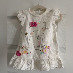 Kiwi Baby Dress with Cat Design and  Bow, Fliers Details. SizeNB-3M